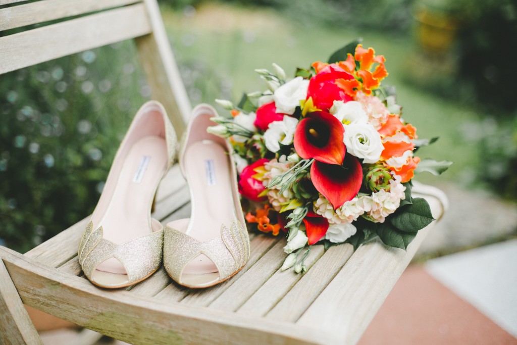 bouquet sur chaise fleurodet